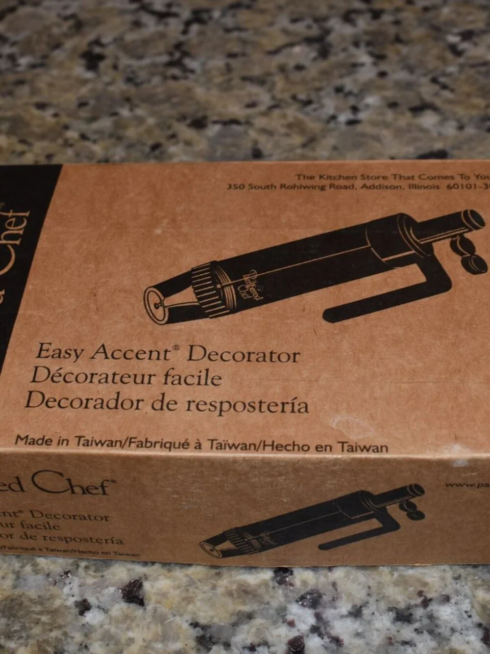The Pampered Chef Easy Accent Decorator #1778 with Tips